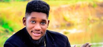 Kanny wood actress added a new photo.