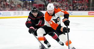 "Flyers" Stenlija kausa izcīņas otro kārtu sāk ar sauso zaudējumu "Hurricanes"