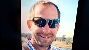 Jesse Mcfadden's Instagram, Twitter & Facebook