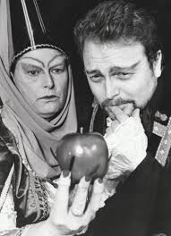 Do you remember when tap dance teacher Barbara Mason celebrated her 40th  panto in style in 1988?