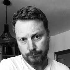 Charlie Walker's Instagram, Twitter & Facebook