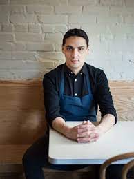 Diego moya art artista visual visual artist esculturas luminosas light sculptures pintura paintings. Diego Moya The Plant Forward Kitchen