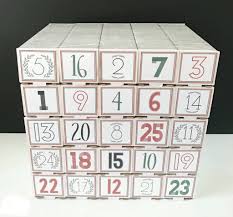 Adventskalender Fur Manner Anleitung Fur Bier Adventskalender Selber Machen Diy Weihnachtsdeko Ideen Zenideen In 2020 Bier Adventskalender Adventkalender Adventskalender Diy