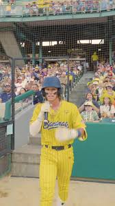 Dalton… McCartney?? 👀😉 #savannahbananas #baseball #dance #beautifulsoul  #disneychannel #performance #singer @Dalton Mauldin @Jesse McCartney