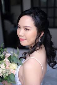 Think Pink: 10 Pink Lipstick Bridal Looks We Love