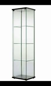 Almari baju dengan sliding door berjenama ikea ini mempunyai kaki yang boleh dilaraskan agar ia berkedudukan tetap di atas lantai tidak rata. Almari Kaca Ikea Home Furniture Furniture On Carousell