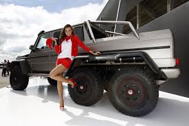 Die mercedes benz g klasse seit 1979 das g modell kunzmann from www.kunzmann.de. Mercedes G63 Amg 6x6 Das Monster Der Wuste Autogefuhl