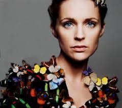Agnes Obel Parole Traduction Biographie Chansons Art De La Mode Paroles De Chansons Chanson