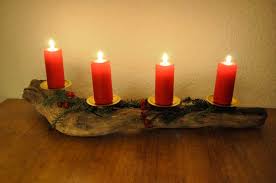 Diy adventsgesteck fertig in 10 min. Treibholzeffekt Deko Aus Treibholz Adventskranz Adventsgesteck Adventsdeko Weihnachten Weihnachtsdeko Diy Selbst Basteln Kerzen Treibholzeffekt