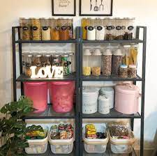 Kabinet dapur terkadang menjadi sorotan dari suatu kitchen set karena bagian ini merupakan bagian yang terpenting dari kitchen set dan kabinet ini merupakan juga salah satu inti dari suatu kitchen set yang anda miliki di rumah. Susun Atur Kabinet Dapur Kecil