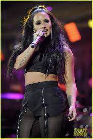2017 capitol one jingle ball kiss 103.5 fm rosemont illinois chicago Demi Lovato Liam Payne More Heat Up The Stage At 103 5 Kiss Jingle Ball 2017 Photo 4001459 Camila Cabello Charlie Puth Cheat Codes Demi Lovato Halsey Julia Michaels Kesha Liam