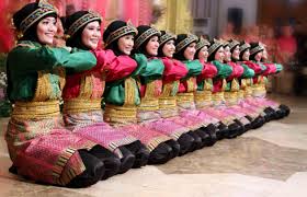 34 provinsi di indonesia beserta pakaian 1. Nama Tarian Tradisional Daerah Indonesia Beserta Gambar Dan Asalnya