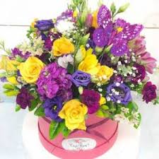 Which flowers mean love, hope, healing, and good luck? Cocorose Flowers Worthing Florist Cocorose Flowers