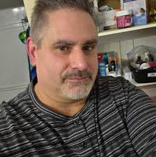 Happy Sunday Bass Players!