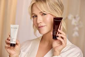 Perricone x Jennie Garth — Little Bear Studios A Creative Production Company