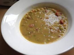 Erbsensuppe Mit Mettwurstchen Von Klecky Ein Thermomix Rezept Aus Der Kategorie Suppen Auf Www Rezeptwelt De Der Thermomix Community