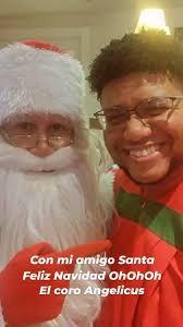 Compartiendo con buenos amigos en el día de acción de gracias. , #Repost  @abnerbido, ・・・, Que lindo es pasar buenos momentos y con buenos amigos,  como lo es @santaclausexpress Que bendición compartír ...