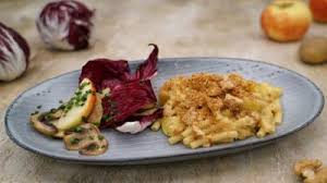 Kaffee oder tee vom 1.2.2021 | 15.05 uhr. Sendung Verpasst Kaffee Oder Tee Rezepte Makkaroni Kartoffeln Mit Kase Und Apfel Radicchio Salat Vom 16 11 2020 Swr