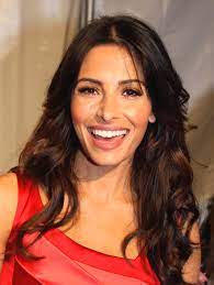 She has also played other characters like sonya aragon on the sopranos, killer frost in young justice, and mara kint in reverie. Sarah Shahi Wikipedia