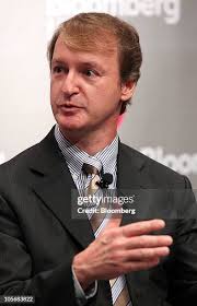 80 Speakers At The Hedge Fund Asia Summit Hosted By Bloomberg Link Stock  Photos, High-Res Pictures, and Images