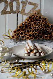 Neujahrsrollchen X2f Neujahrswaffeln X2f Krullkuchen X2f Rullerkes Oder Knappkauken Zum Neuen Jahr Susse Sunde Kochen Und Backen Kuchen Rezepte