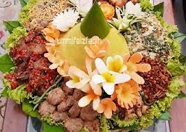 Resep Menyajikan Tumpeng Nasi Kuning Yang Mudah Dan Simple