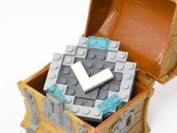 🆔️all #fortnite sets and concepts in one place 🎨👨‍🎨 send us your concept to be featured! Lego Fortnite V Bucks A Lego Fortnite Craft For Kids