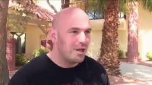 Sie dachte, Dana White wäre Joe Rogan. : r/ufc