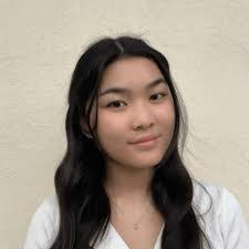 Chloe Ho's Instagram, Twitter & Facebook