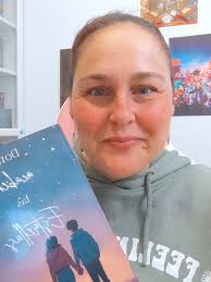 Escritora Se Queja De Reseñas Menos De 3 Estrellas