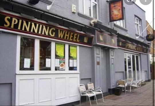 Who remembers the Spinning Wheel in Northfields? It was my favourite Irish pub in west London. A band upstairs and downstairs at the weekend. Always lively and packed. Great memories. I also