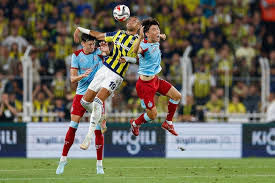 ¡Feyenoord a la Champions? Explotan las Críticas al Fenerbahçe - Imagen principal del artículo