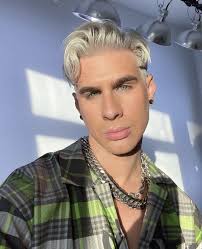 Pin By Rawabi On Brad Mondo In 2020 Celebrities Social Media Stars People