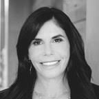 Christa Prater's Instagram, Twitter & Facebook