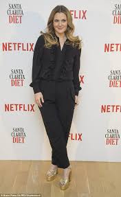 What happened to the rugrats babies when they grew up. Drew Barrymore Lost 20lbs For Netflix S Santa Clarita Diet Daily Mail Online