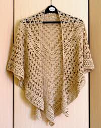 Different patterns can be made using crochet, and the vibrant. Beautiful Crochet Shawl Patterns Fashionarrow Com