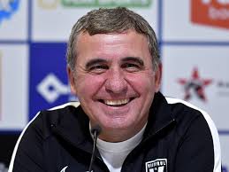 En el brescia para regresar al futbol. GicÄ Hagi RevoluÈioneazÄ Fotbalul Romanesc A Venit Timpul SÄ Fac Ceva