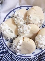 You can even make sandwich shortbread cookies filled with jam. White Chocolate Dipped Snowflake Shortbread Shifting Roots