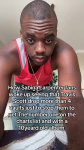 Sabrina Carpenter Plays Travis Scott at Concert