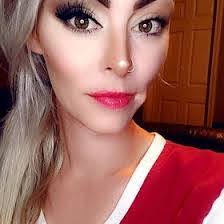 Dillon Hott's Instagram, Twitter & Facebook