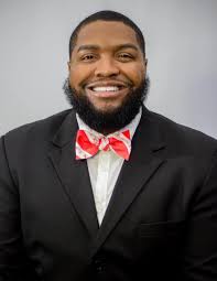 Our May Brother of the Month goes to Brother De'Sean Ellis. De'Sean  Ellis-Watson is a Spring 2010 initiate of the Pi Pi Chapter and also a  charter member of the Newport-Covington (KY)