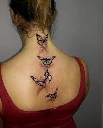 Je nach ihren persönlichen vorlieben für das design des tattoos lässt sich seine botschaft unterschiedlich interpretieren. Schmetterling Tattoo Symbolik Bedeutung Und Modelle Wohnideen Und Dekoration Schmetterling Tattoo Tattoo Rucken Tattoos Frauen