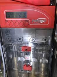 Sehr Zuverlassig Und Storungsfreier Automat Ideal Fur Den Verkauf Von Milchflaschen In Regiomat Grillfleischautomat Fl Milchflasche Flaschen Automaten
