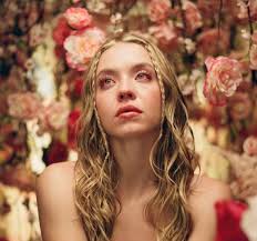 Happy Maddy Perez Monday (Euphoria) & kinda FUNNY, bc she gets just as much  sh!t as I do for listening to 🥵Lights Out