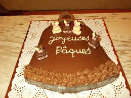 Cloche Gateau De Paques Gateau De Paques Gateau Paques