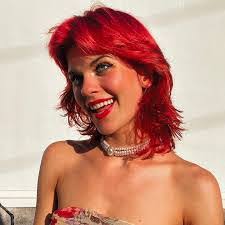 Rosanna Stafford's Instagram, Twitter & Facebook