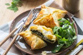 Une Recette Facile Et Rapide Ideale Pour Un Diner Leger A Preparer En Rentrant Du Boulot Panier Feuillete Feuillete Chevre Recette