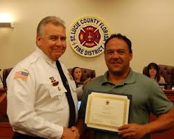 Port St. Lucie man given Citizen Hero Award for saving neighbor's life