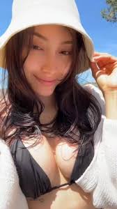 Ruth Chavarria updated their cover photo.