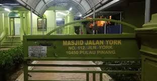 Maybe you would like to learn more about one of these? Masjid Jalan York Di Pulau Pinang Tidak Dibenarkan Solat Subuh Apa Yang Berlaku